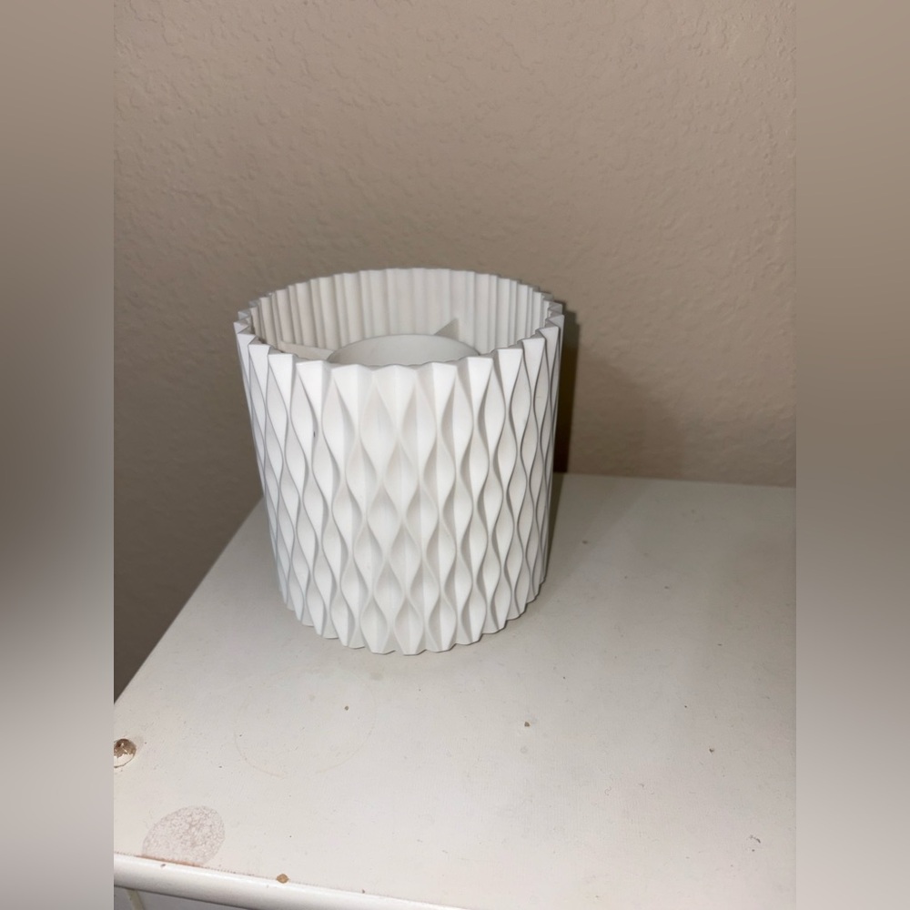 Elegant White Textured Makeup Brush Organizer